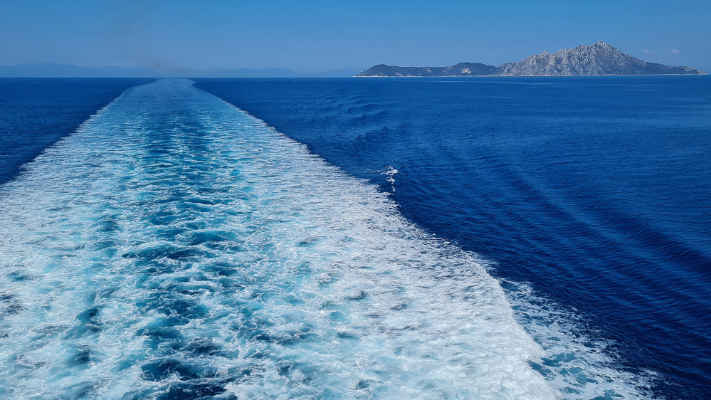 Bahri - Patras Fähre
