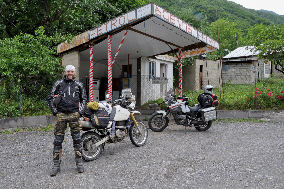 Tankstelle bei Pasanauri